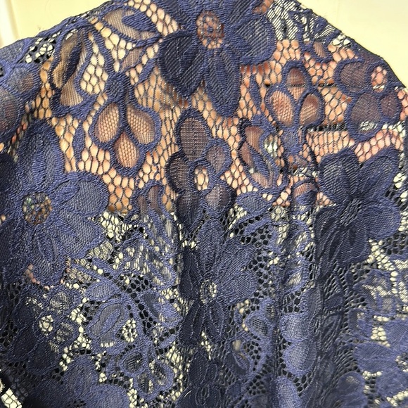 Olivia Matthews Blue Sheath Dress with Bell Sleeves and Lace - Picture 9 of 9